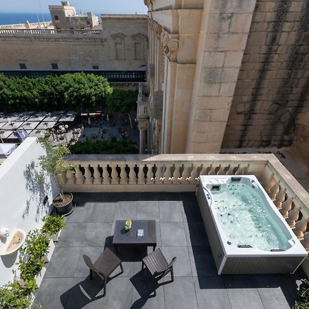 U Collection - A Luxury Collection Suites, Valletta Bagian luar foto