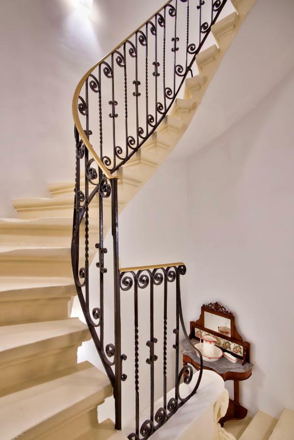 U Collection - A Luxury Collection Suites, Valletta Bagian luar foto